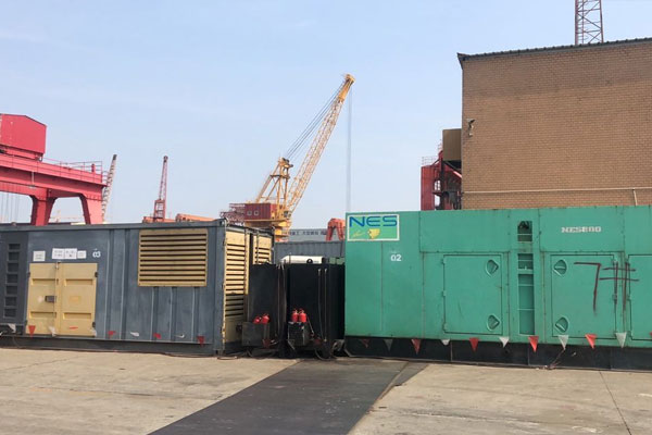 宿豫发电机出租空气滤清器的清洁频率是多少？